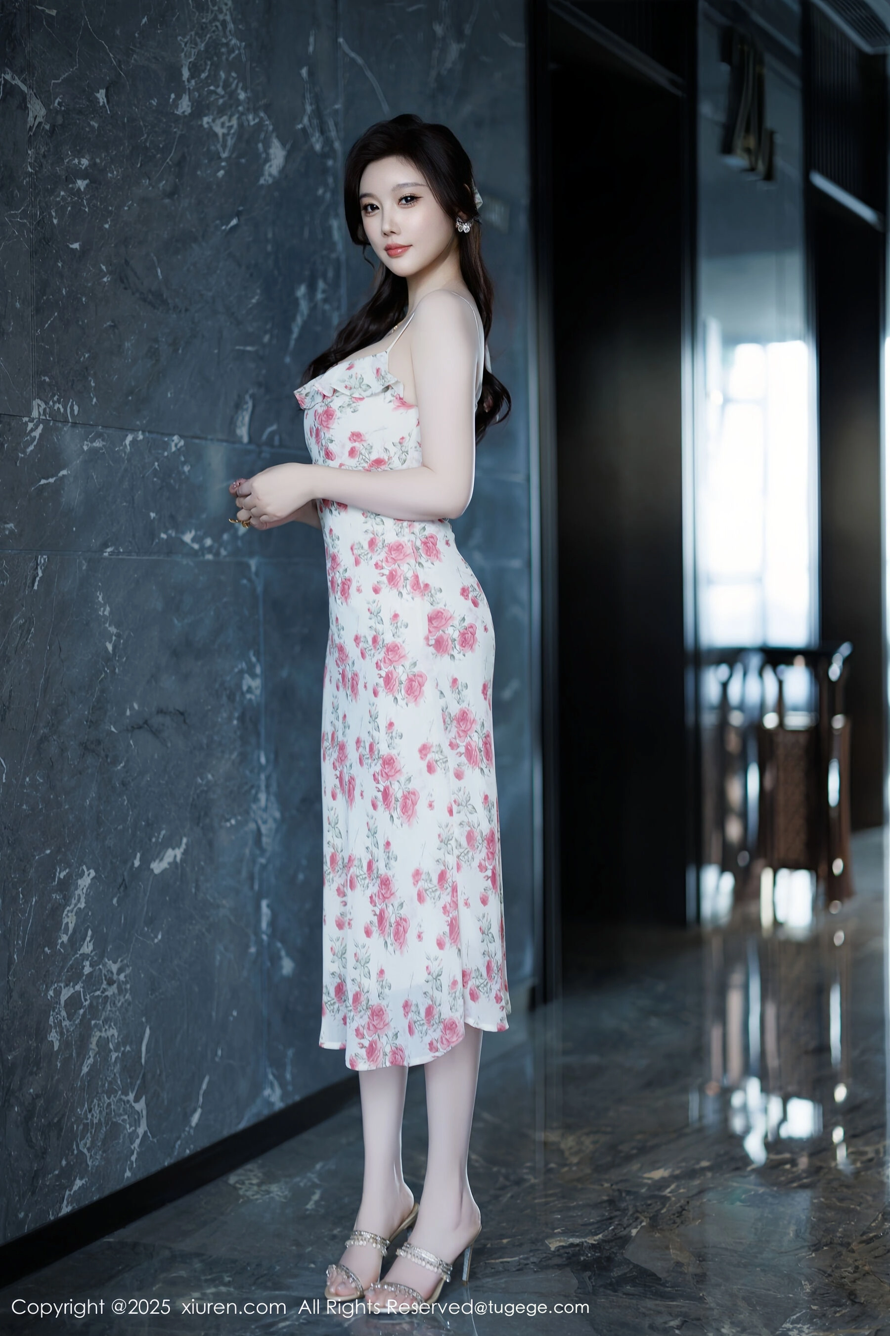 [XiuRen秀人网] 杨晨晨 Vol.10977